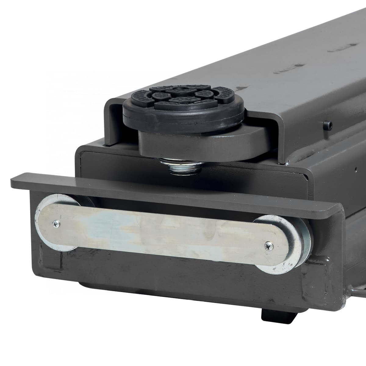 Траверса пневмогидравлическая — деталь крепления