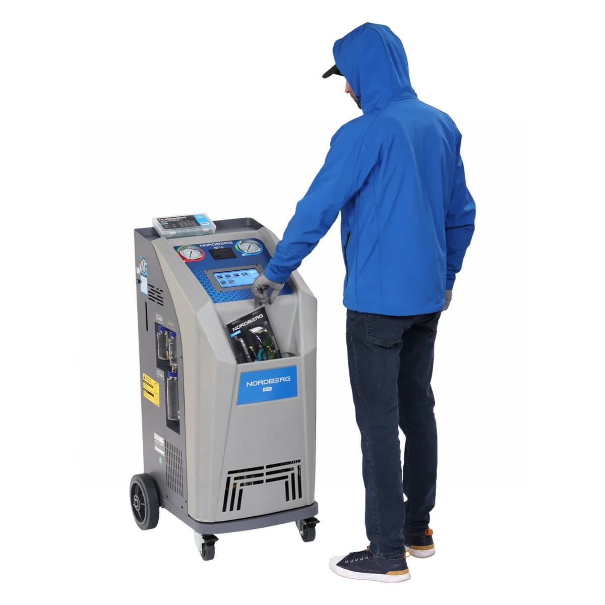 NORDBERG NF16 — панель управления и дисплей