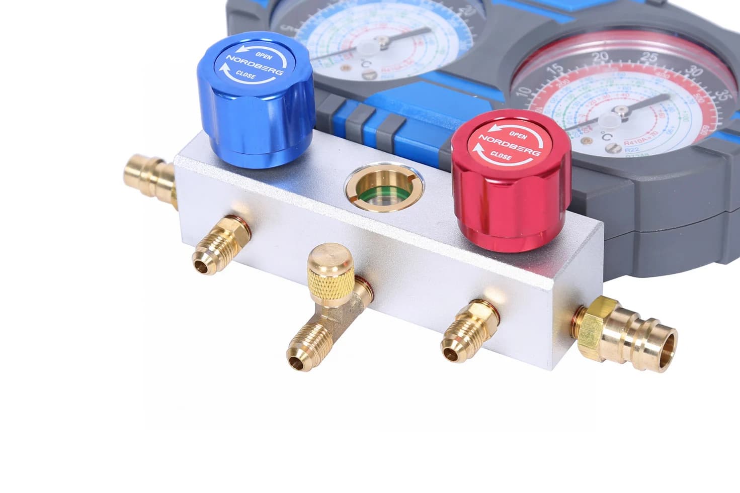 Коллектор манометрический Nordberg NFG32K — с шлангами / муфтами / R410a / кейс
