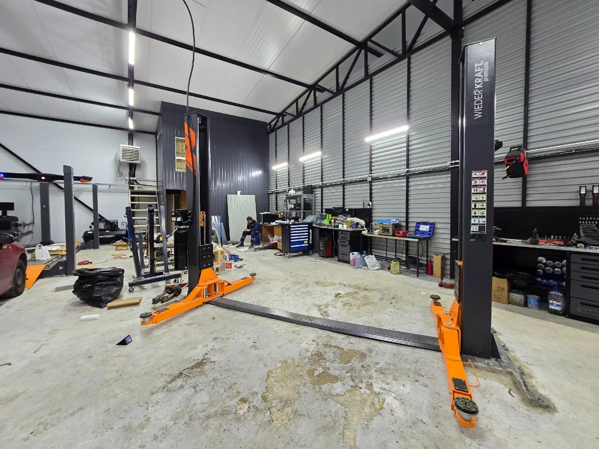 Монтаж оборудования